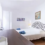 I Ricordi Grande, Confortevole Ed Elegante Centro Storico 아파트