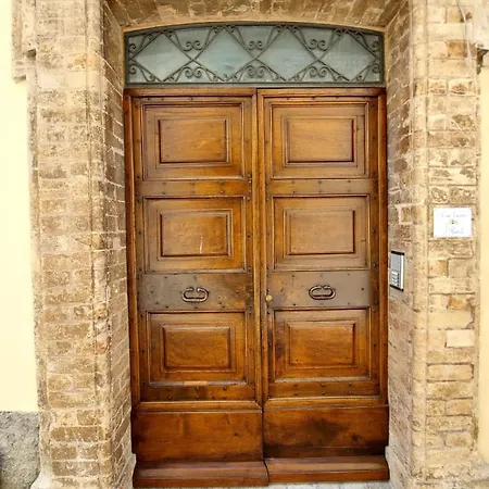 I Ricordi Grande, Confortevole Ed Elegante Centro Storico Appartement *
