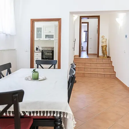Appartement I Ricordi Grande, Confortevole Ed Elegante Centro Storico Nocera Umbra