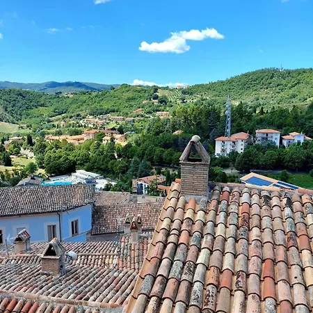 I Ricordi Grande, Confortevole Ed Elegante Centro Storico * Ночера-Умбра